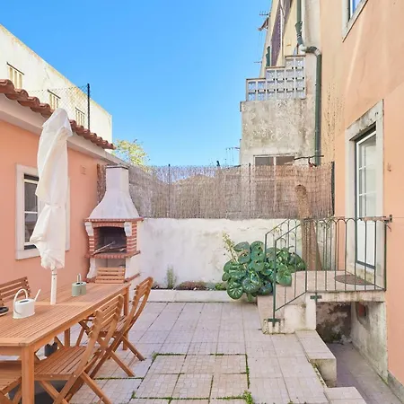 Amazing Terrace And Riverview In Historical Lisboa