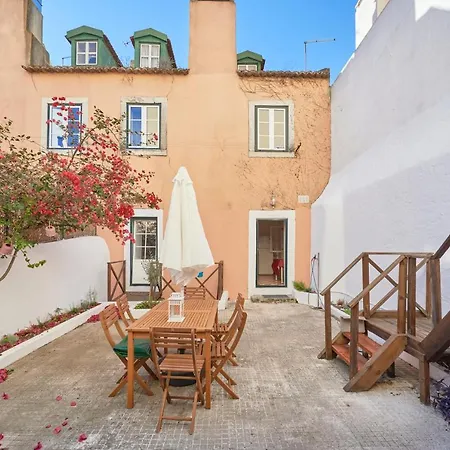 Lejlighed Amazing Terrace And Riverview In Historical *