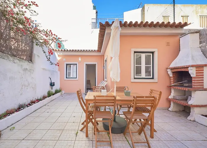 Amazing Terrace And Riverview In Historical شقة *